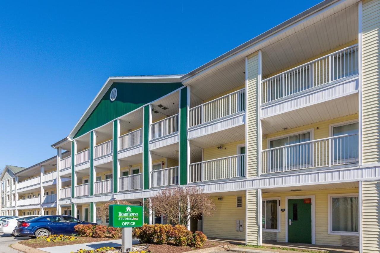 Hometowne Studios By Red Roof Nashville - Airport/Briley Pkwy מראה חיצוני תמונה