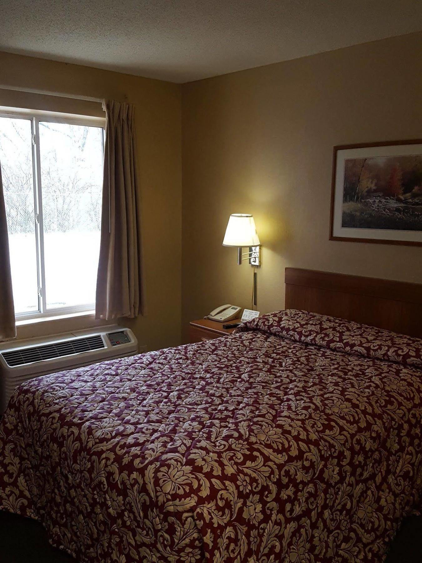 Hometowne Studios By Red Roof Nashville - Airport/Briley Pkwy מראה חיצוני תמונה
