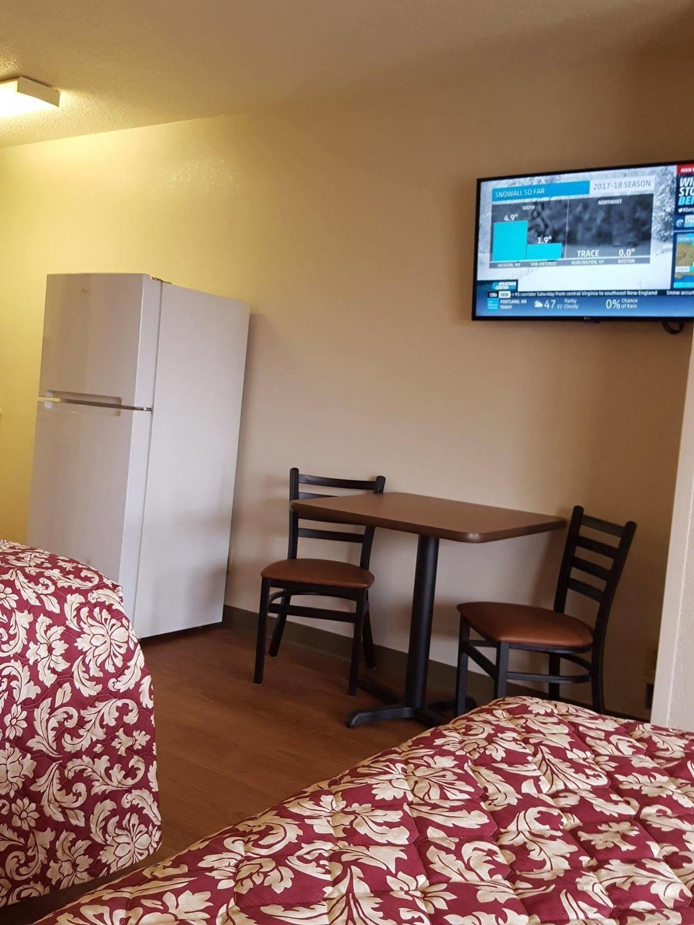 Hometowne Studios By Red Roof Nashville - Airport/Briley Pkwy מראה חיצוני תמונה
